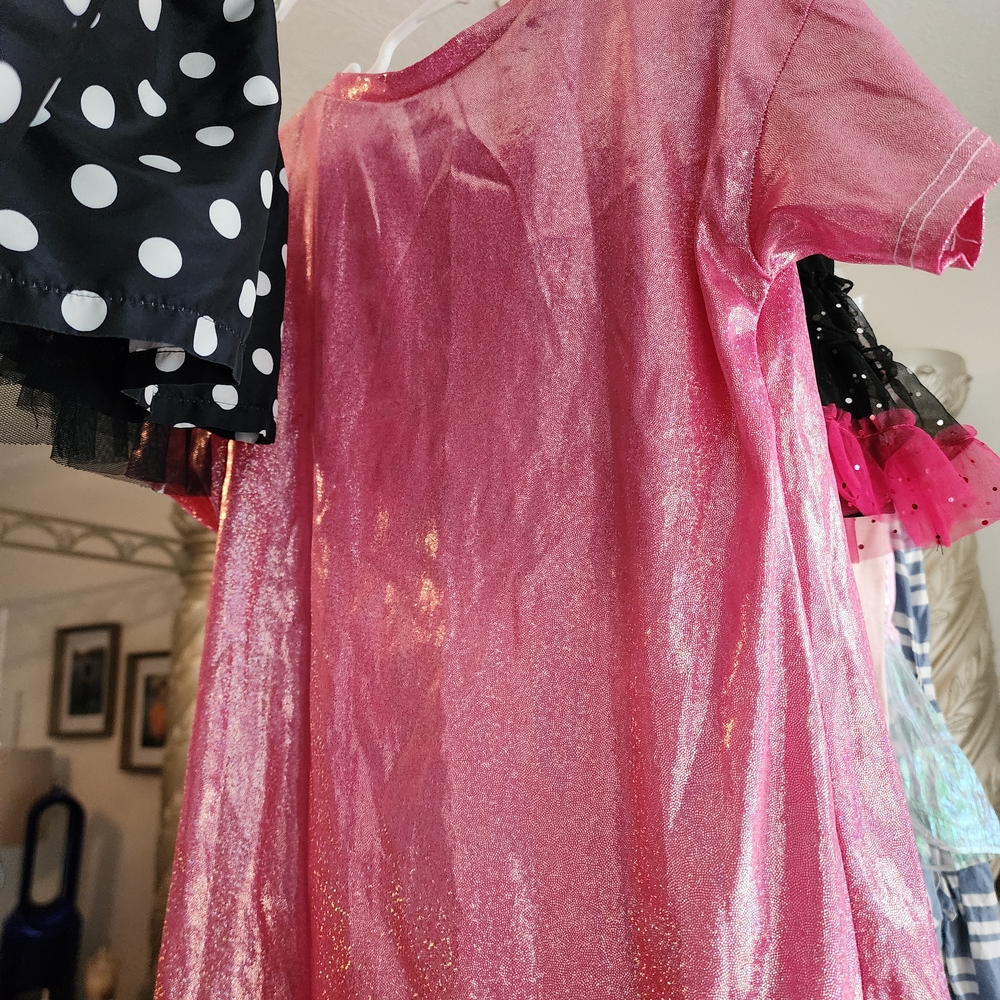 Assorted Bundle Of Fun And Colorful Girls Outfits - Picture 4 of 8